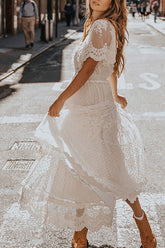 Weißes Maxikleid im Bohemian-Stil mit Spitzenstickerei